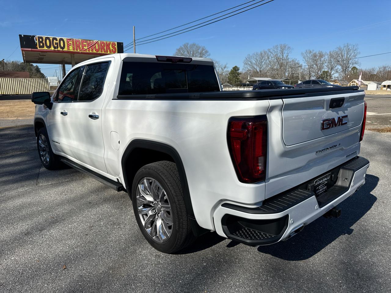 GMC Sierra 1500 Denali Crew Cab Short Box 4WD 2022