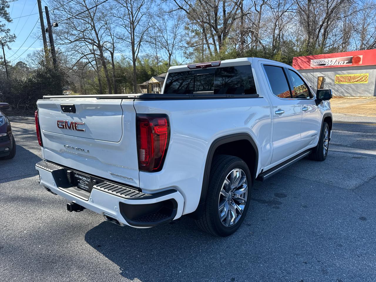 GMC Sierra 1500 Denali Crew Cab Short Box 4WD 2022