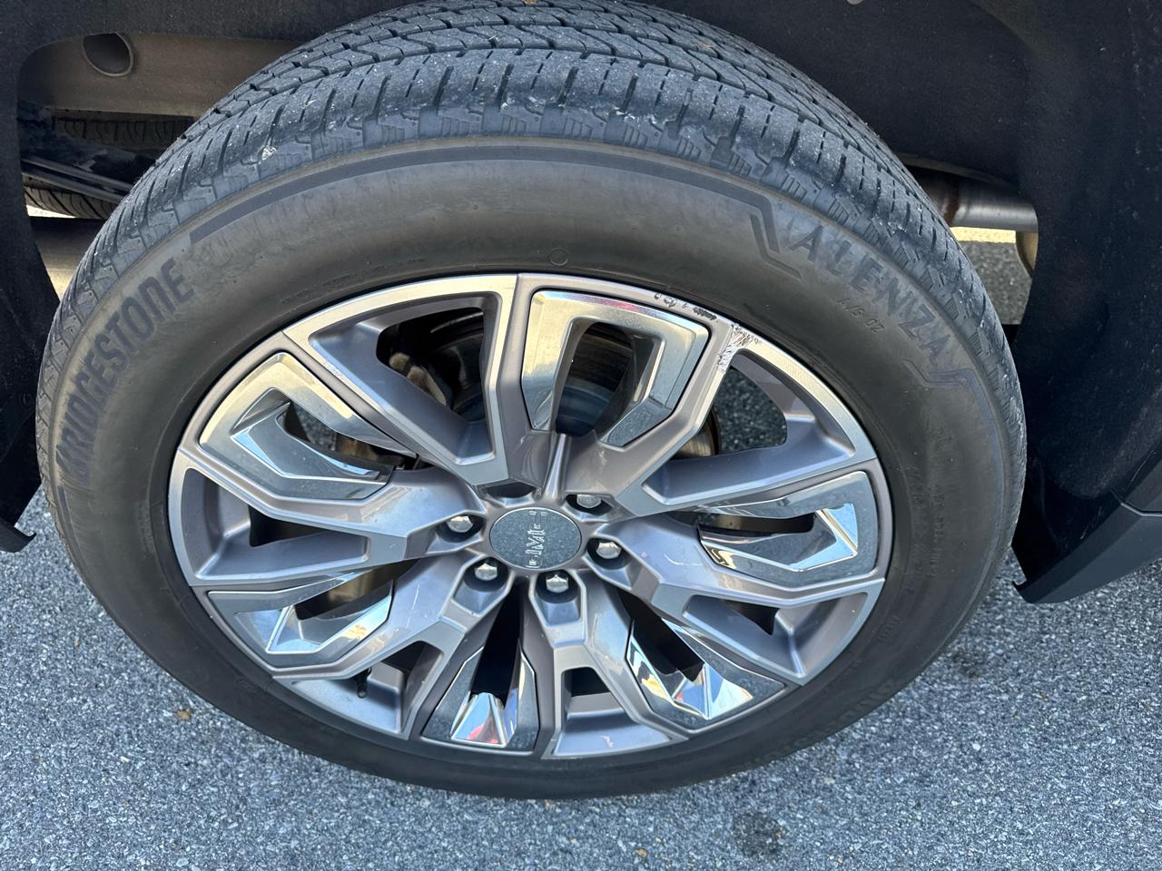 GMC Sierra 1500 Denali Crew Cab Short Box 4WD 2022