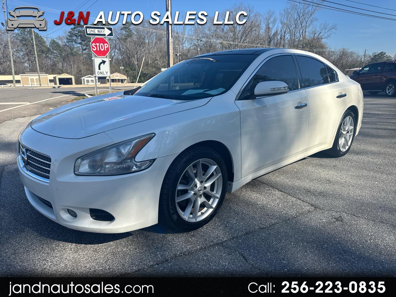 Nissan Maxima SV 2011