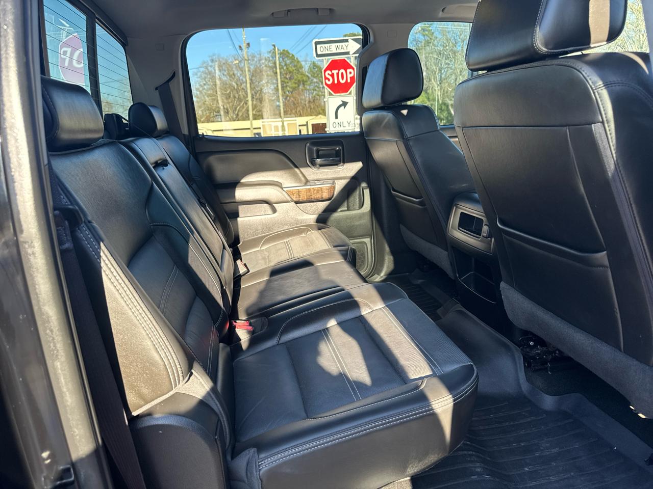 GMC Sierra 3500HD Denali Crew Cab 4WD 2016