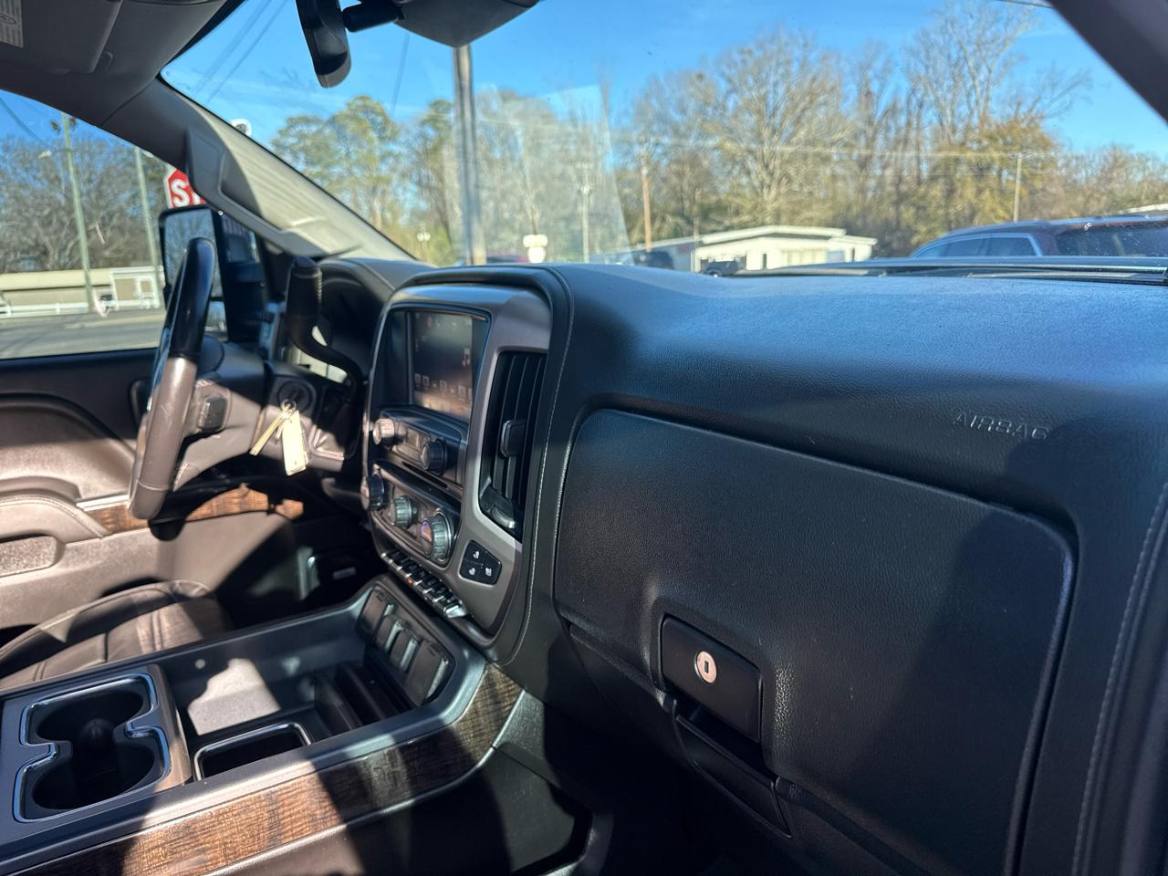 GMC Sierra 3500HD Denali Crew Cab 4WD 2016