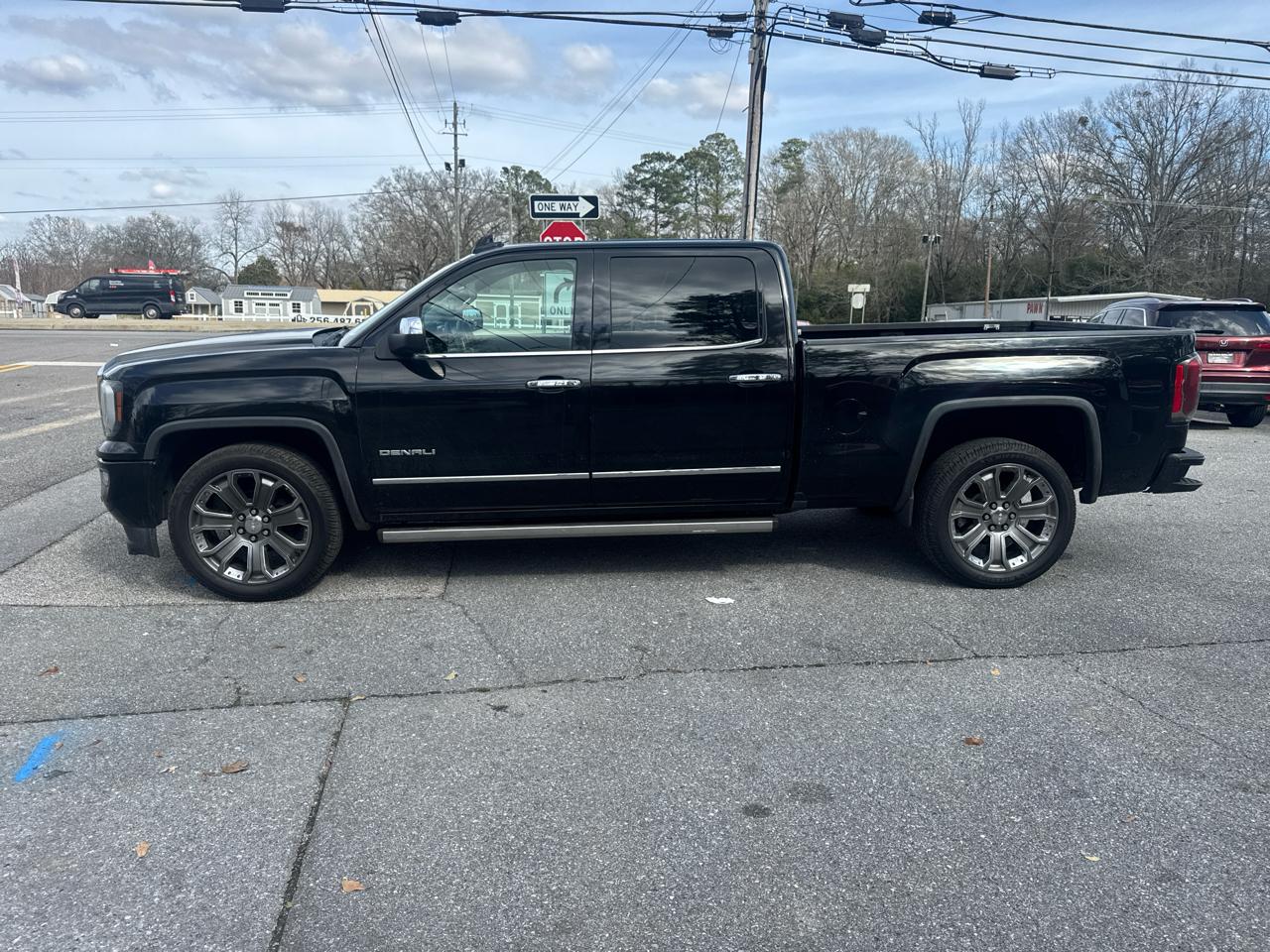 GMC Sierra 1500 Denali Crew Cab Long Box 4WD 2016