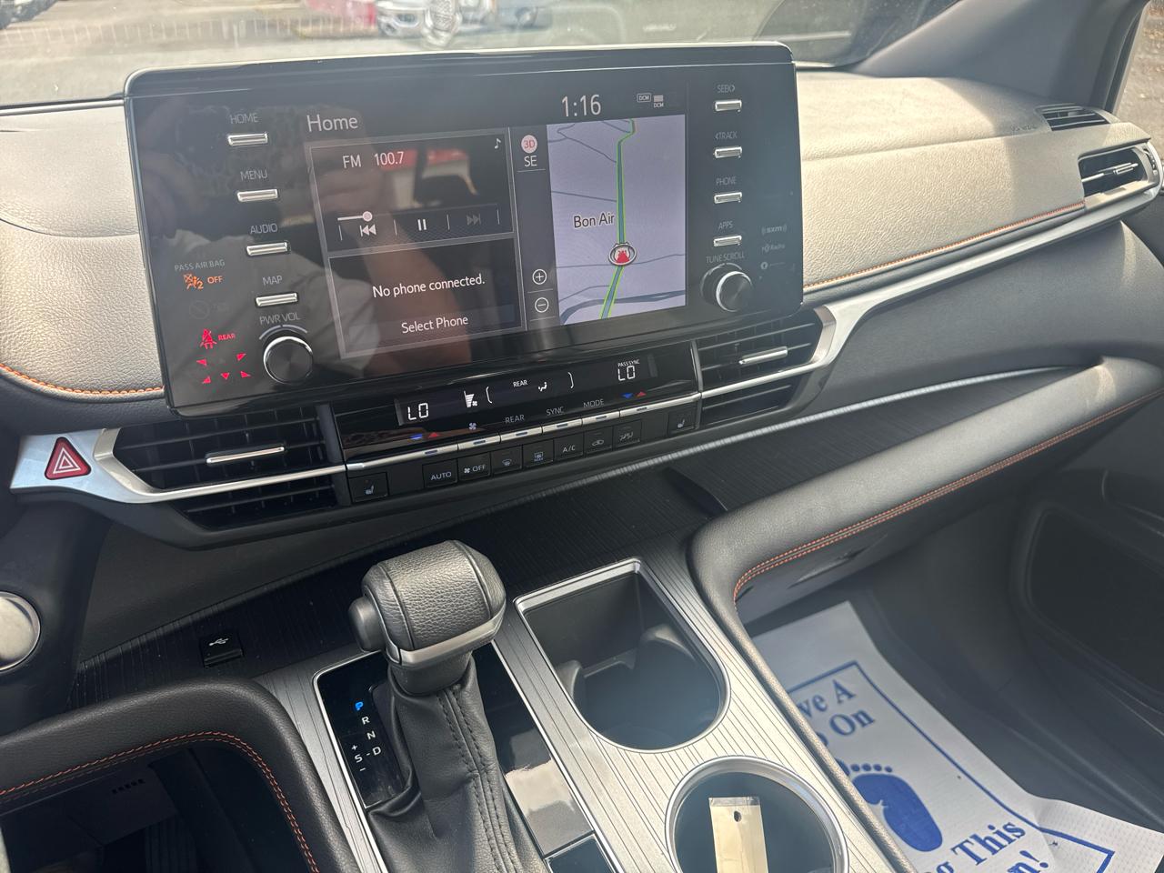 Toyota Sienna XSE 7-Passenger 2023
