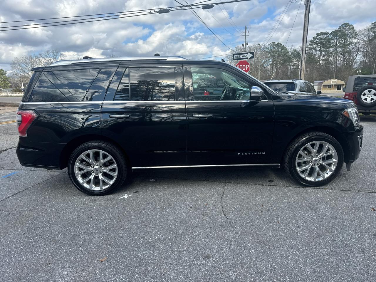 Ford Expedition Platinum 4WD 2018