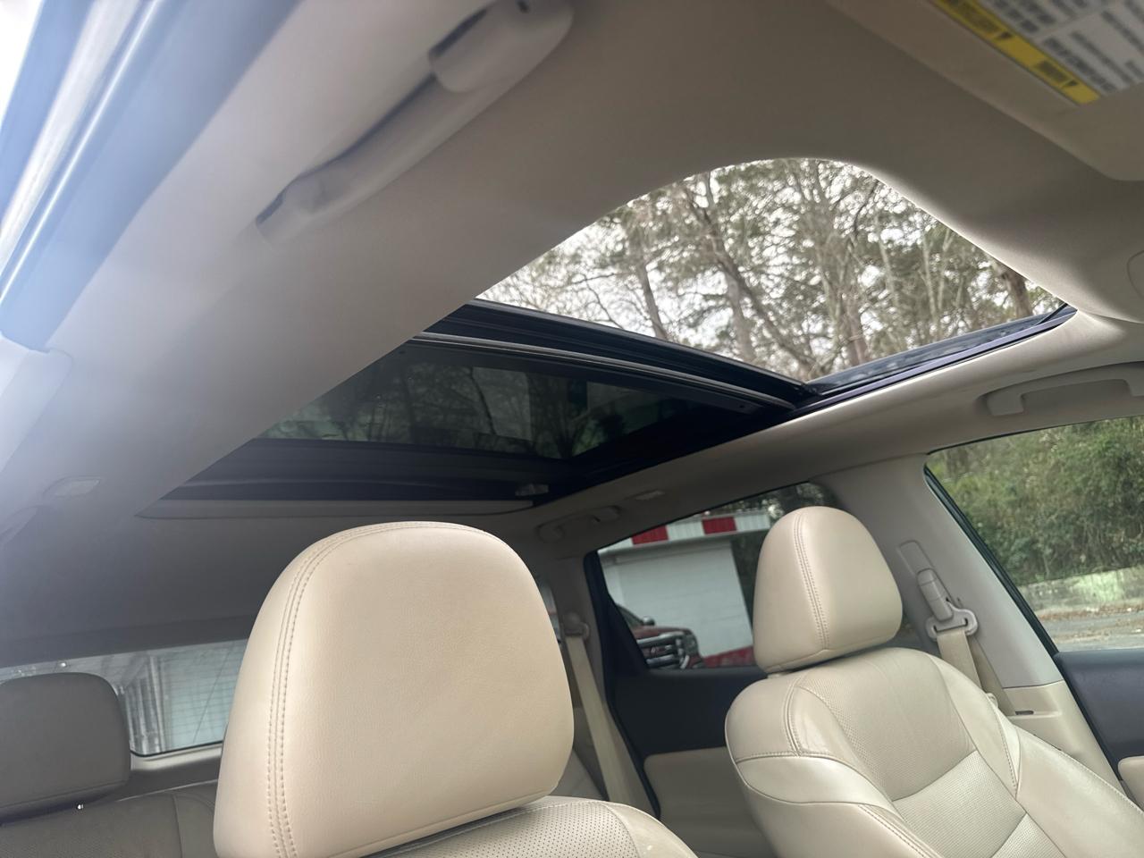 Nissan Murano Platinum FWD 2015