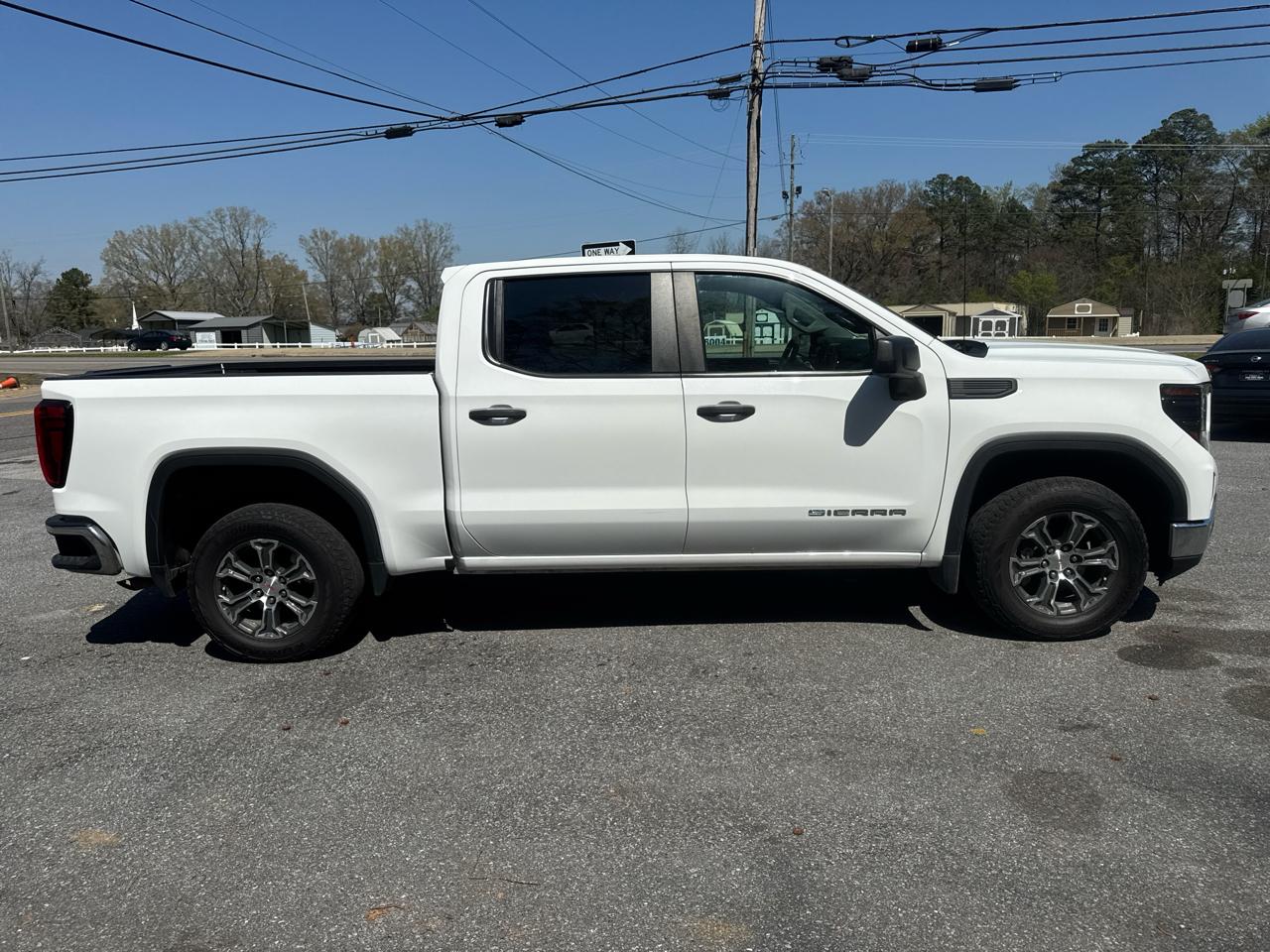 GMC Sierra 1500 4WD Crew Cab 147" 2023