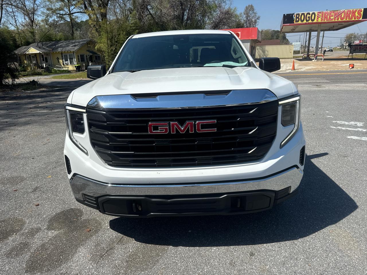 GMC Sierra 1500 4WD Crew Cab 147" 2023