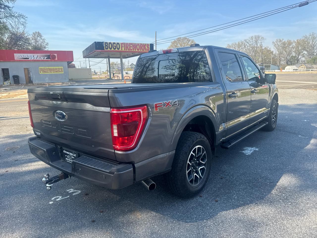 Ford F-150 4WD SuperCrew 145" FX4 2021