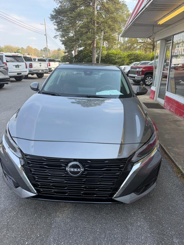 Nissan Altima 2.5 SV AWD 2025