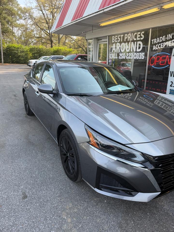 Nissan Altima 2.5 SV AWD 2025