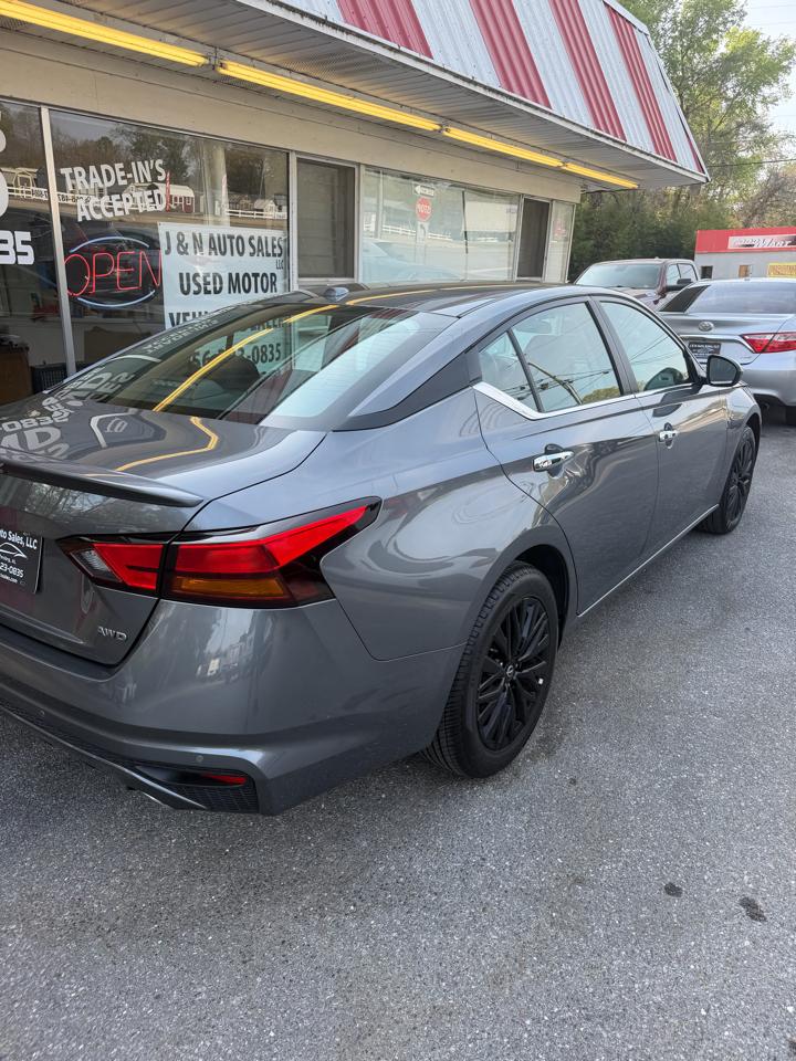 Nissan Altima 2.5 SV AWD 2025