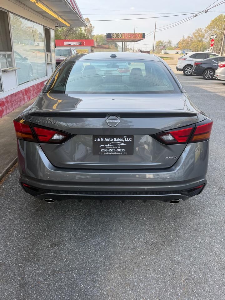 Nissan Altima 2.5 SV AWD 2025