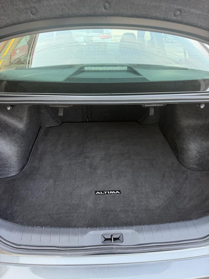 Nissan Altima 2.5 SV AWD 2025