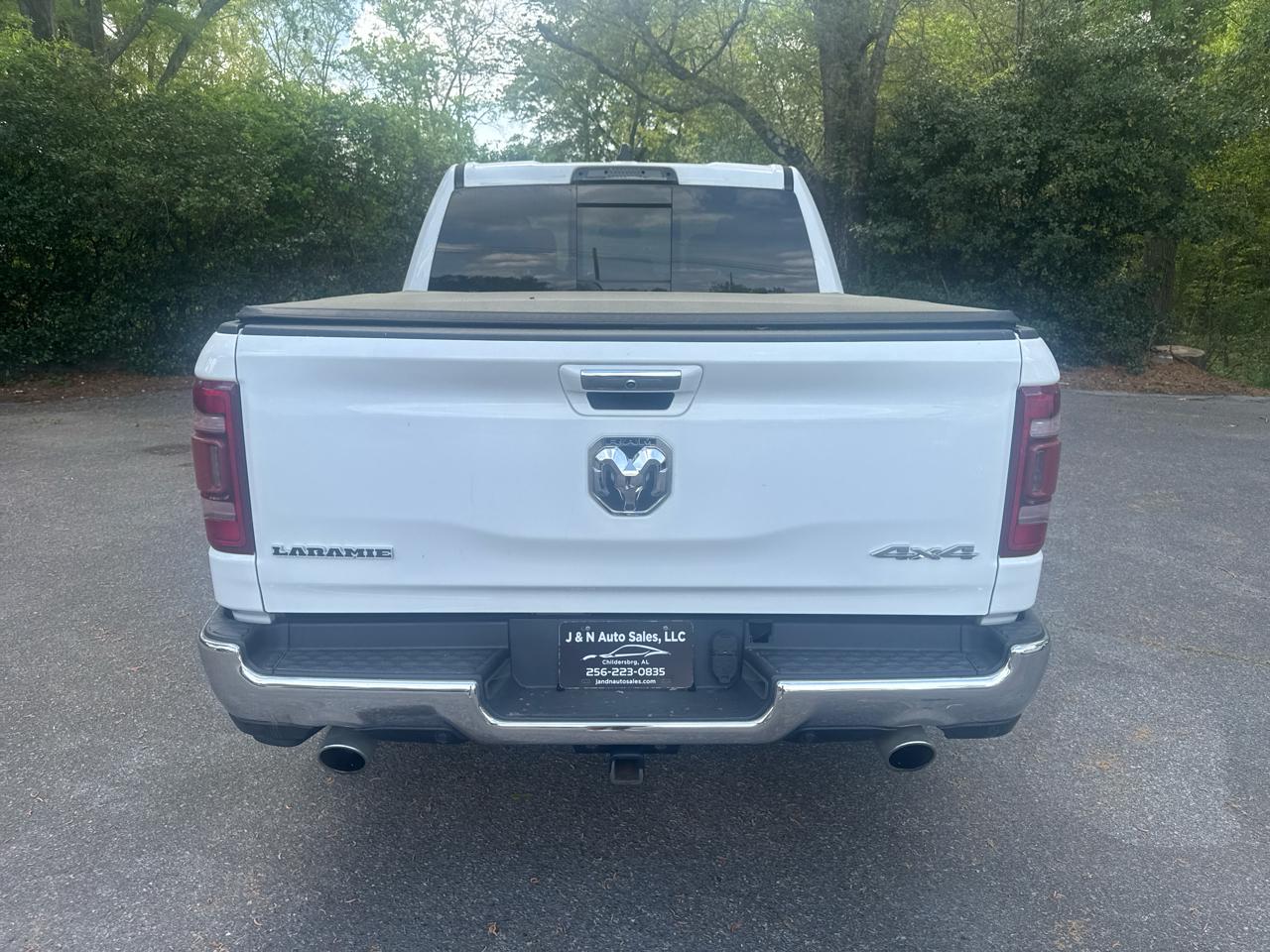 RAM 1500 Laramie Crew Cab SWB 4WD 2020