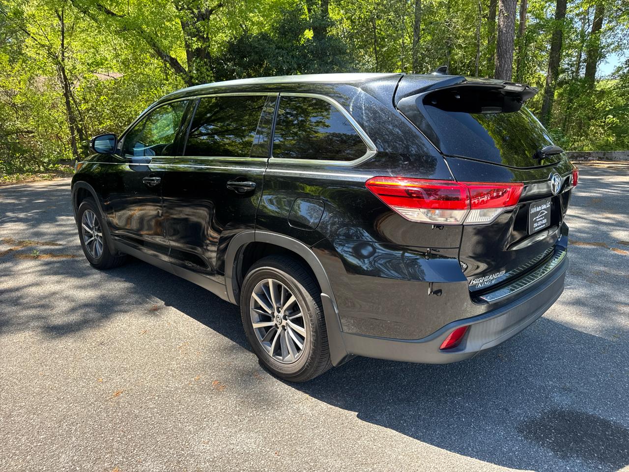 Toyota Highlander SE FWD V6 2019