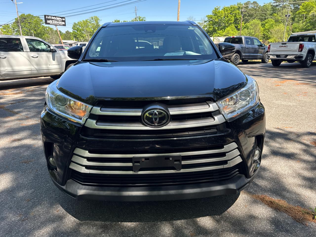 Toyota Highlander SE FWD V6 2019