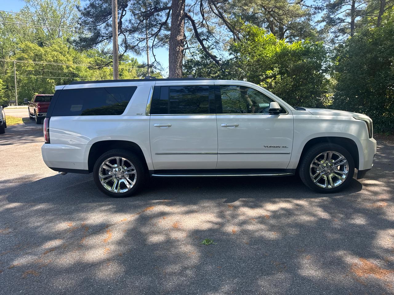 GMC Yukon XL SLT 2WD 2018