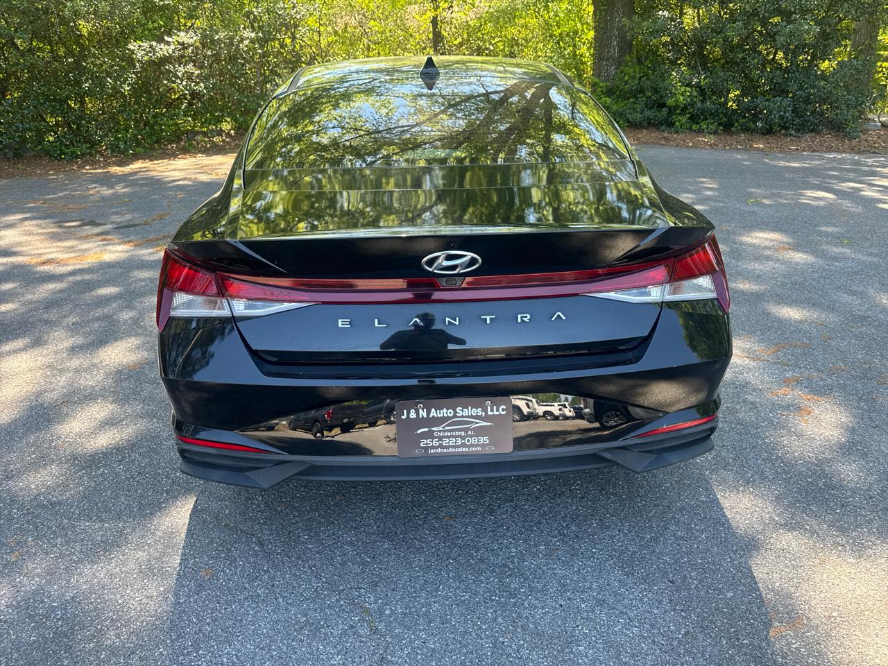 Hyundai Elantra SEL 2021