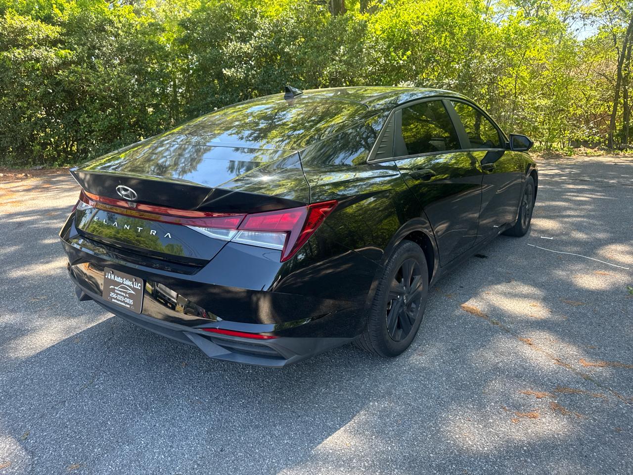 Hyundai Elantra SEL 2021