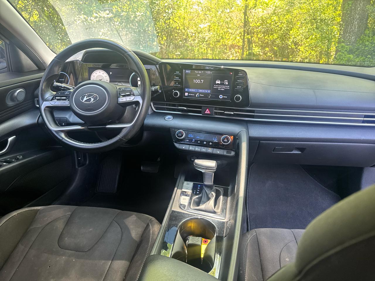 Hyundai Elantra SEL 2021