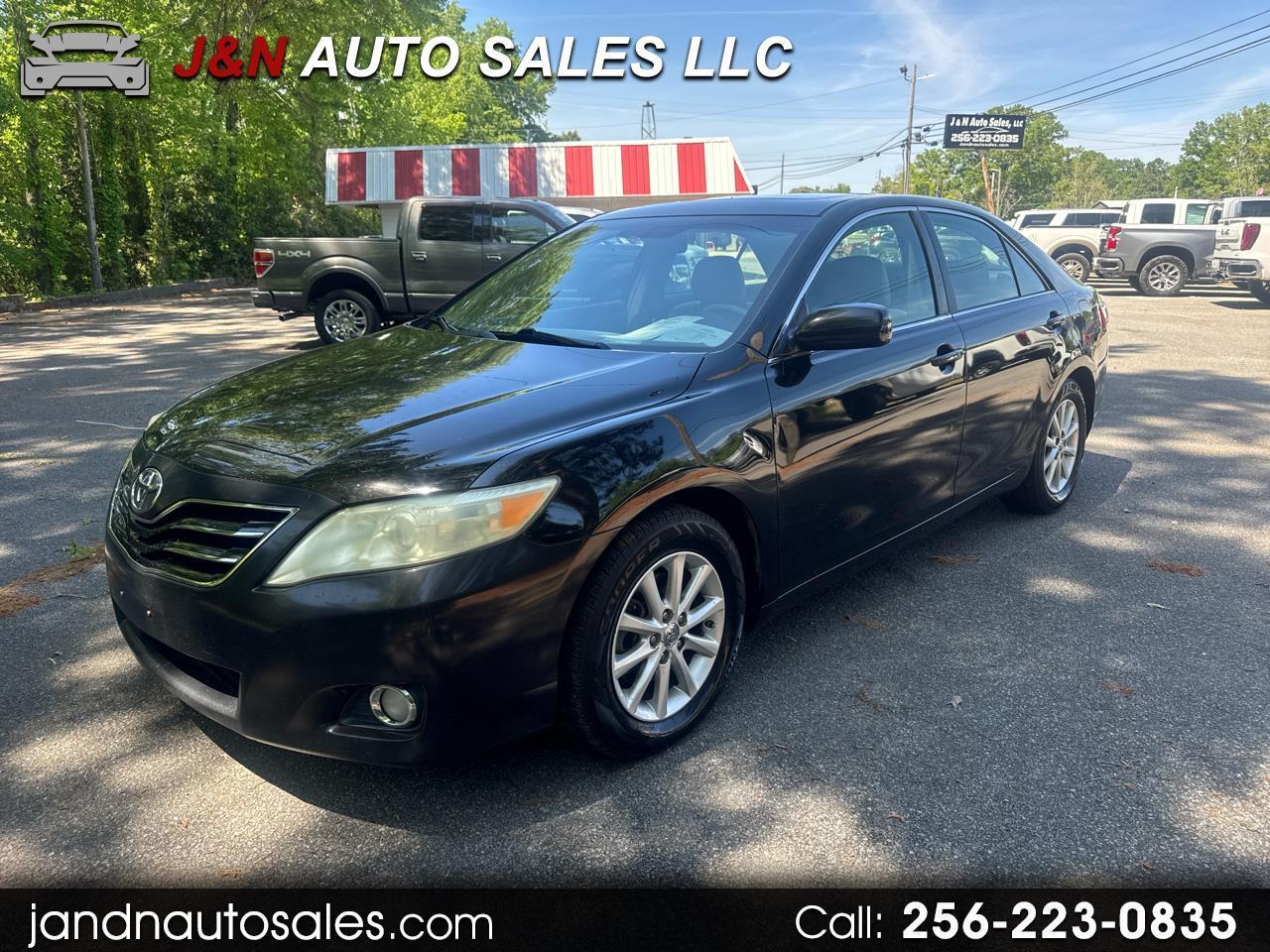 2011 Toyota Camry XLE V6 6-Spd AT