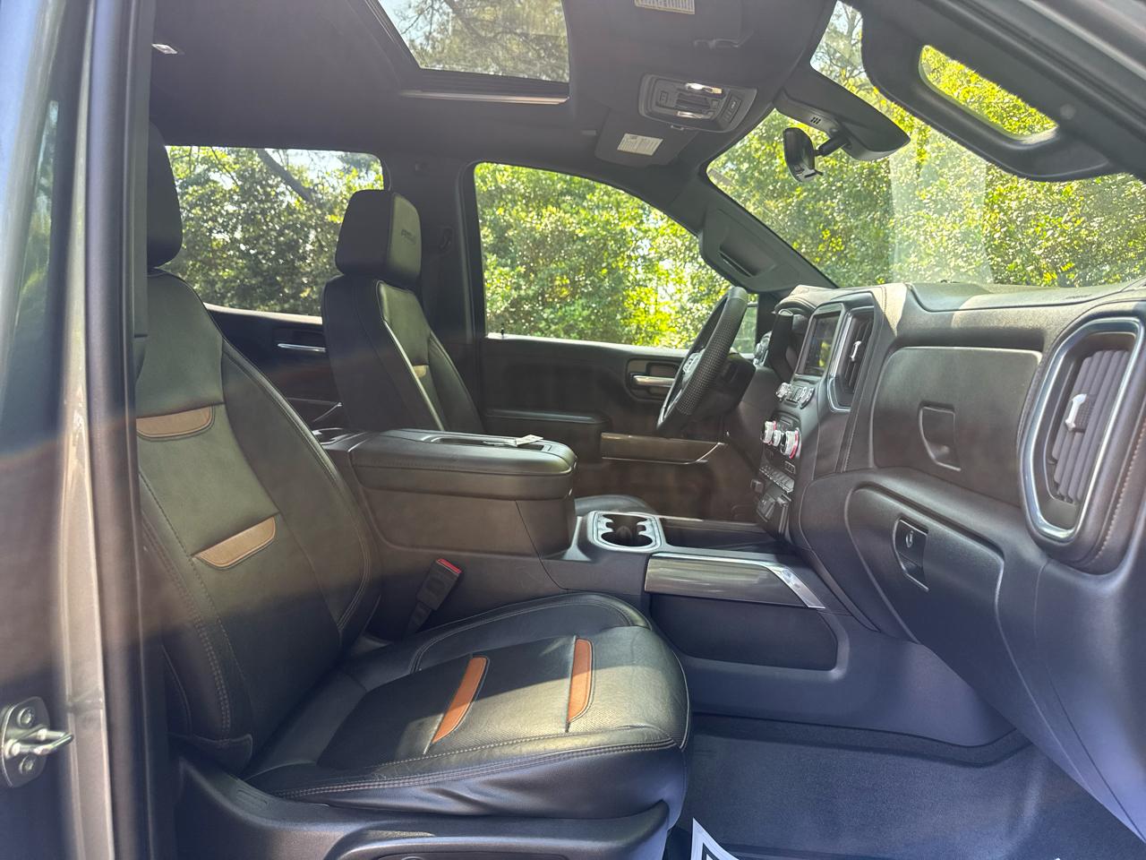 GMC Sierra 1500 AT4 Crew Cab Short Box 4WD 2020