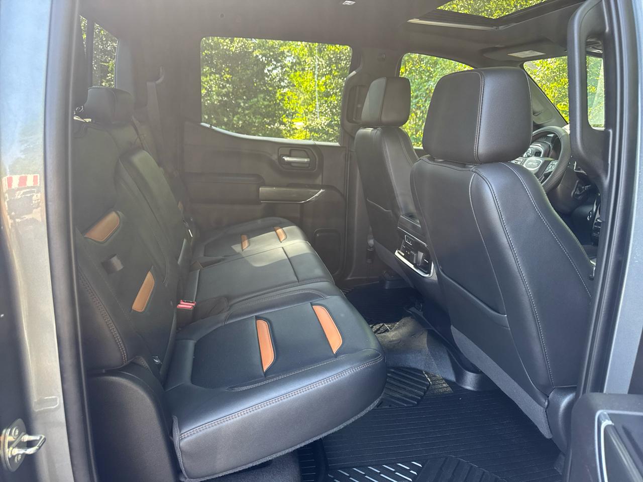 GMC Sierra 1500 AT4 Crew Cab Short Box 4WD 2020