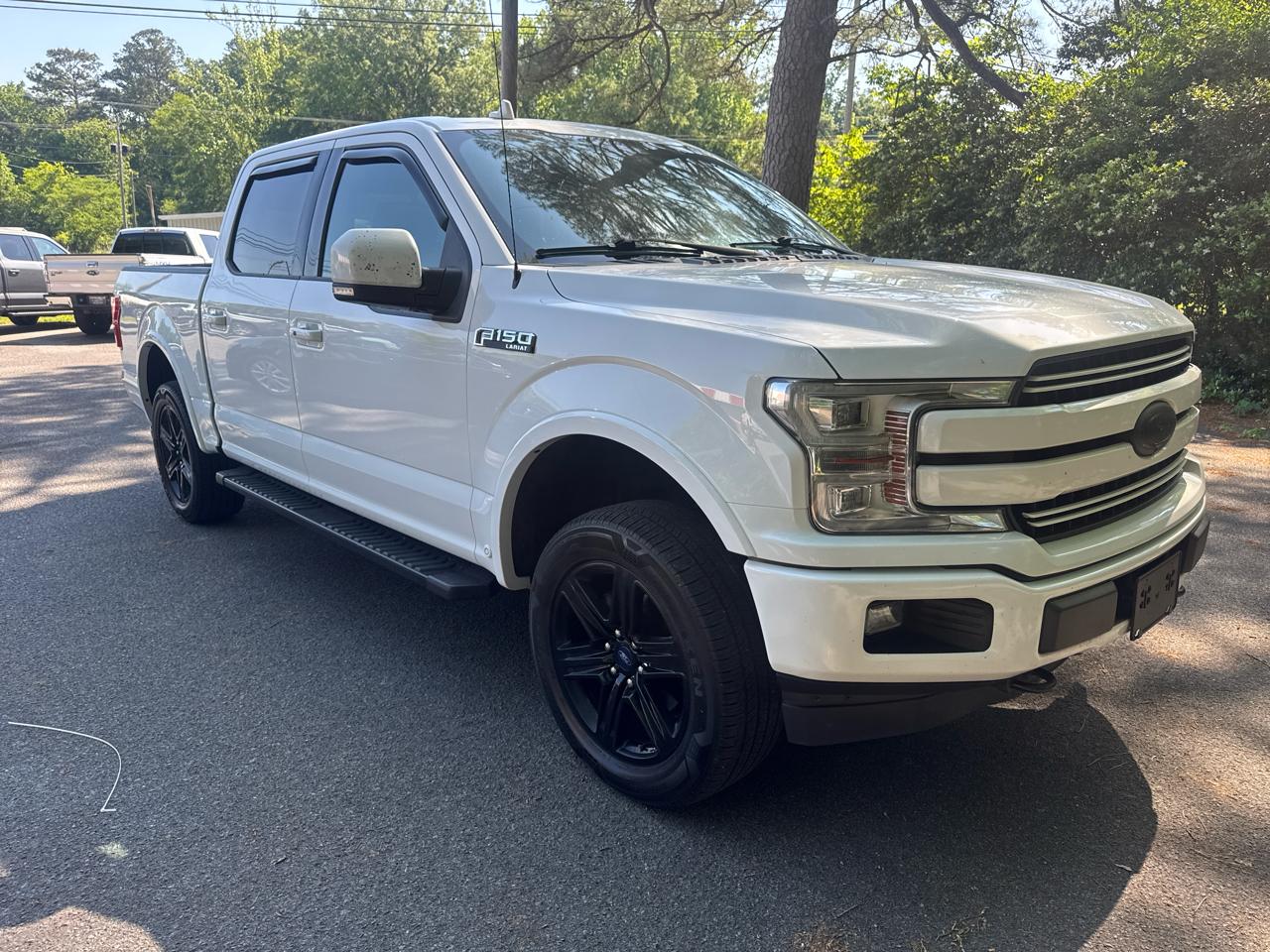 Ford F-150 4WD SuperCab 145" Lariat 2018