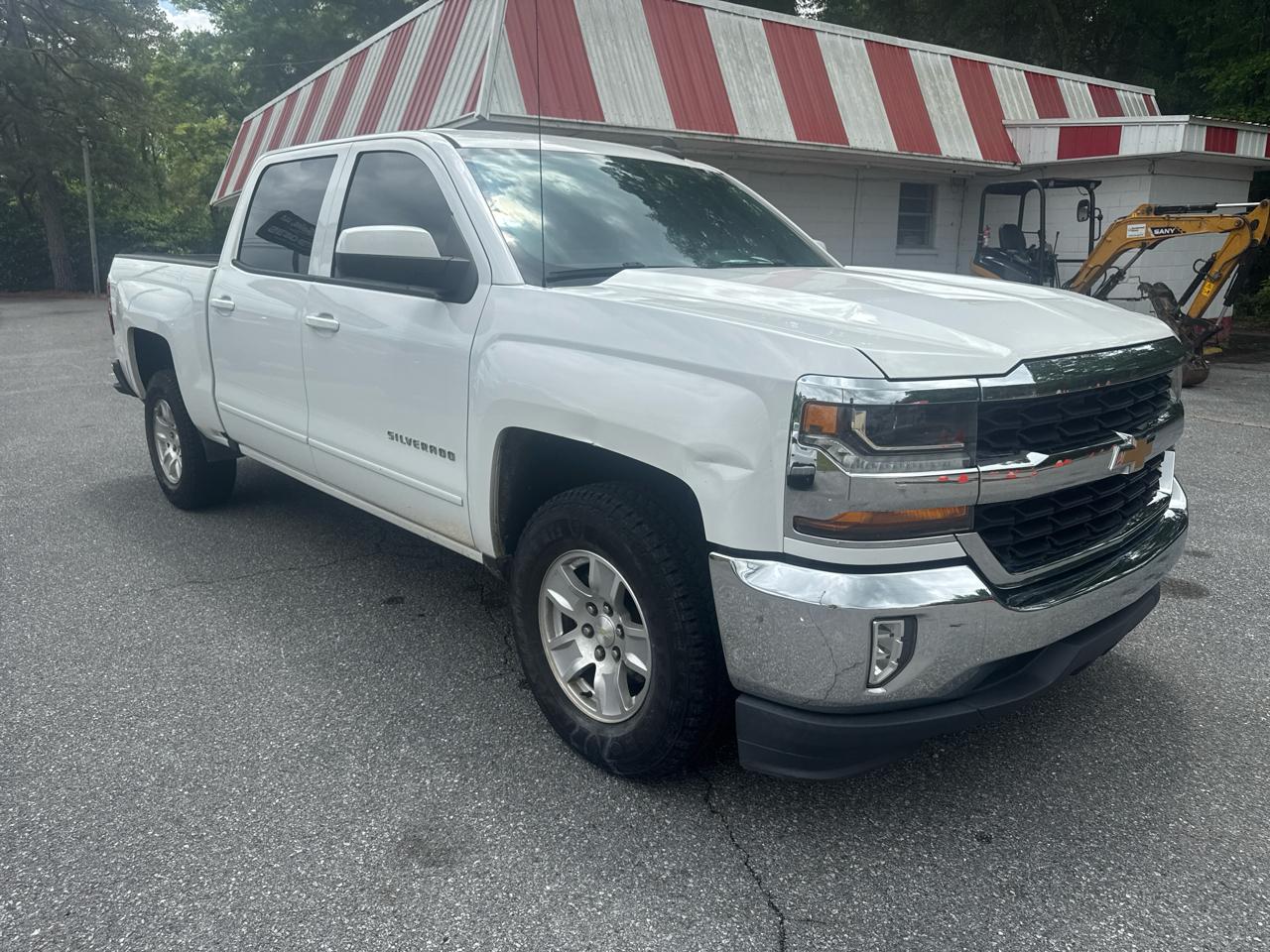 Chevrolet Silverado 1500 4WD Crew Cab 143.5" LT 2018