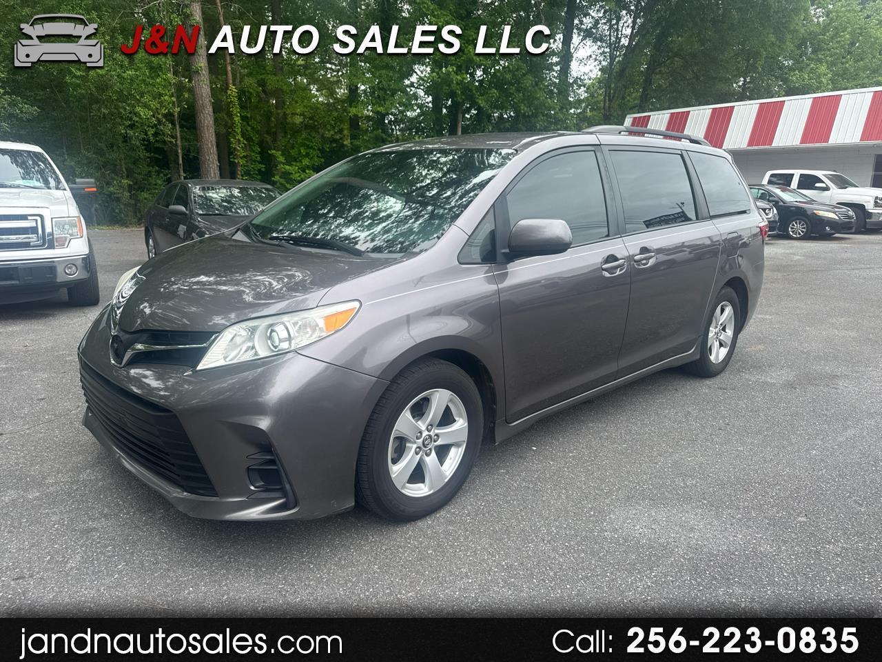 Toyota Sienna LE 8-Passenger 2019