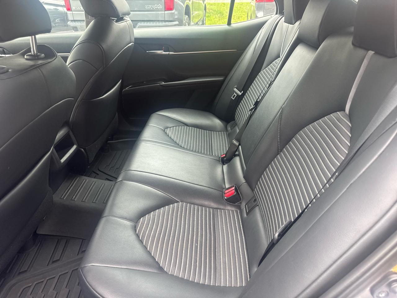 Toyota Camry XLE 2019