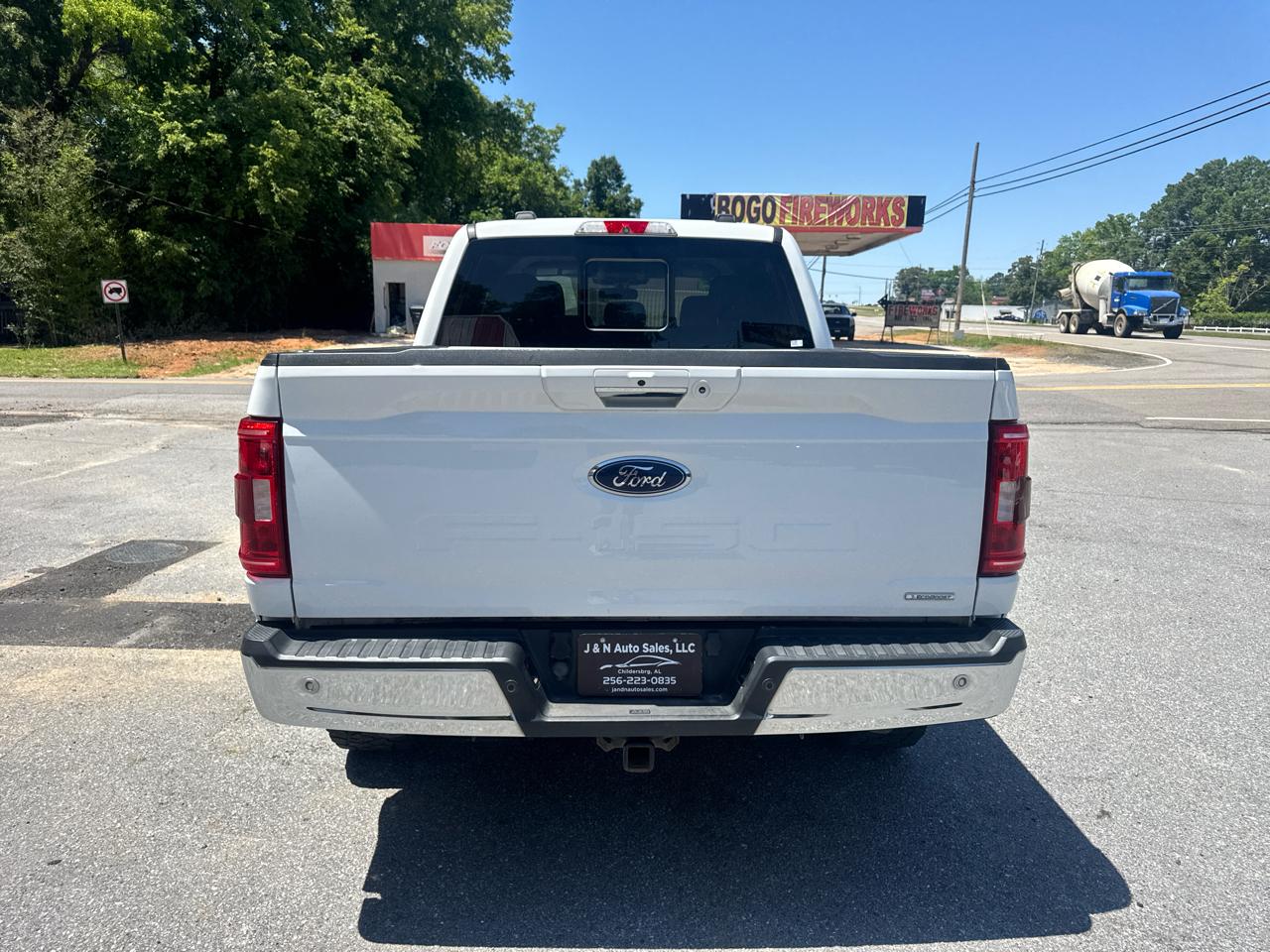 Ford F-150 4WD SuperCrew 145" XLT 2022