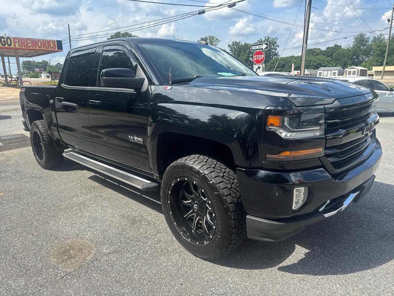 Chevrolet Silverado 1500 4WD Crew Cab 143.5" LT 2017