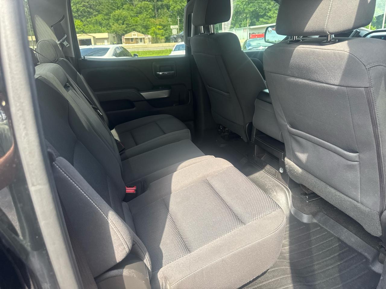 Chevrolet Silverado 1500 4WD Crew Cab 143.5" LT 2017