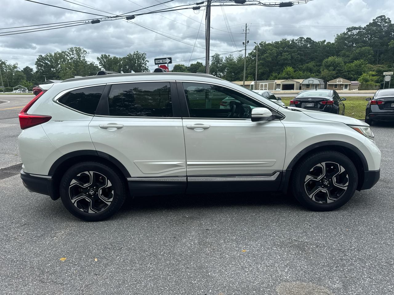 Honda CR-V Touring 2WD 2017