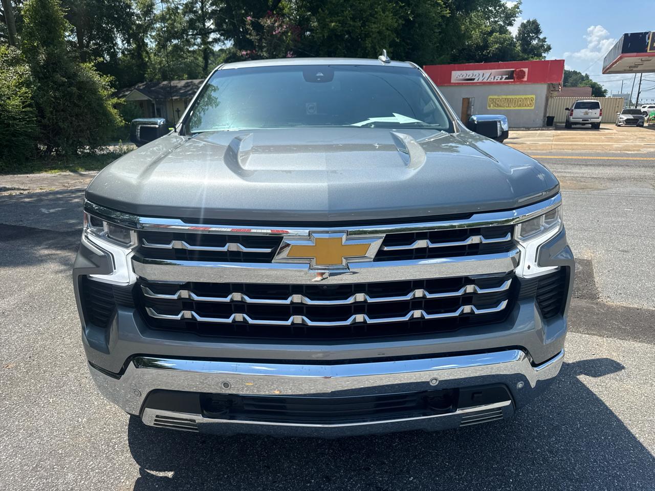 Chevrolet Silverado 1500 4WD Crew Cab 143.5" LTZ 2024