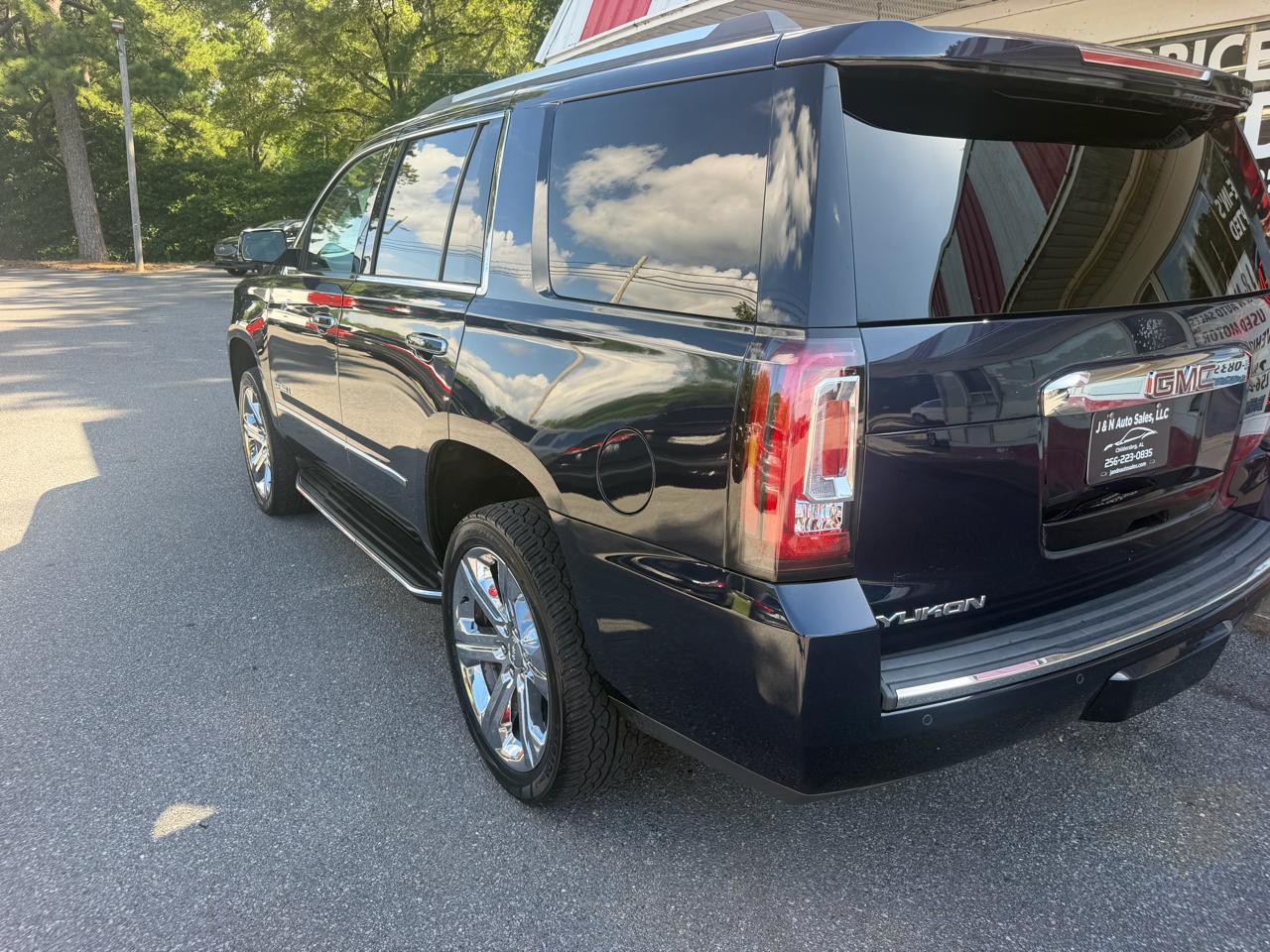 GMC Yukon Denali 2WD 2018
