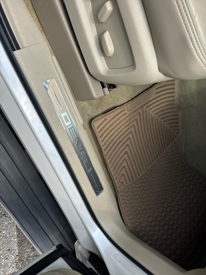 GMC Yukon Denali 2WD 2016