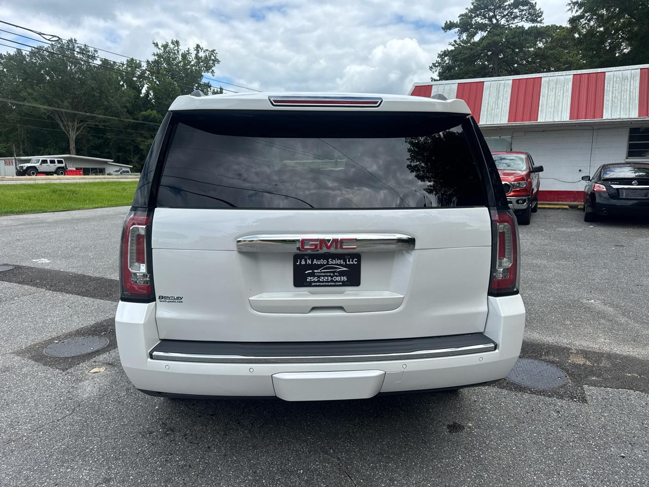 GMC Yukon Denali 4WD 2020