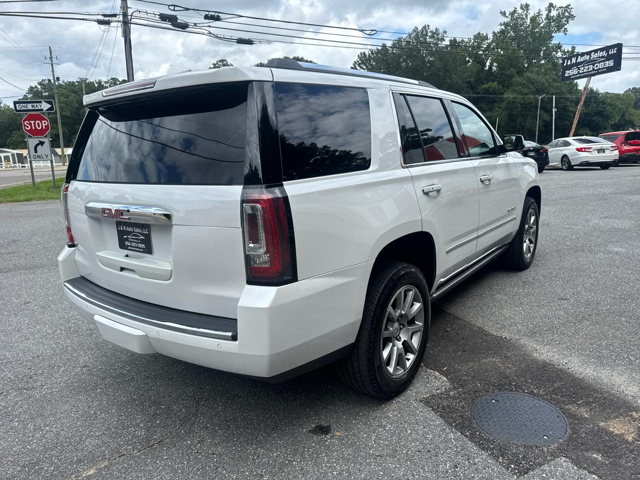 GMC Yukon Denali 4WD 2020
