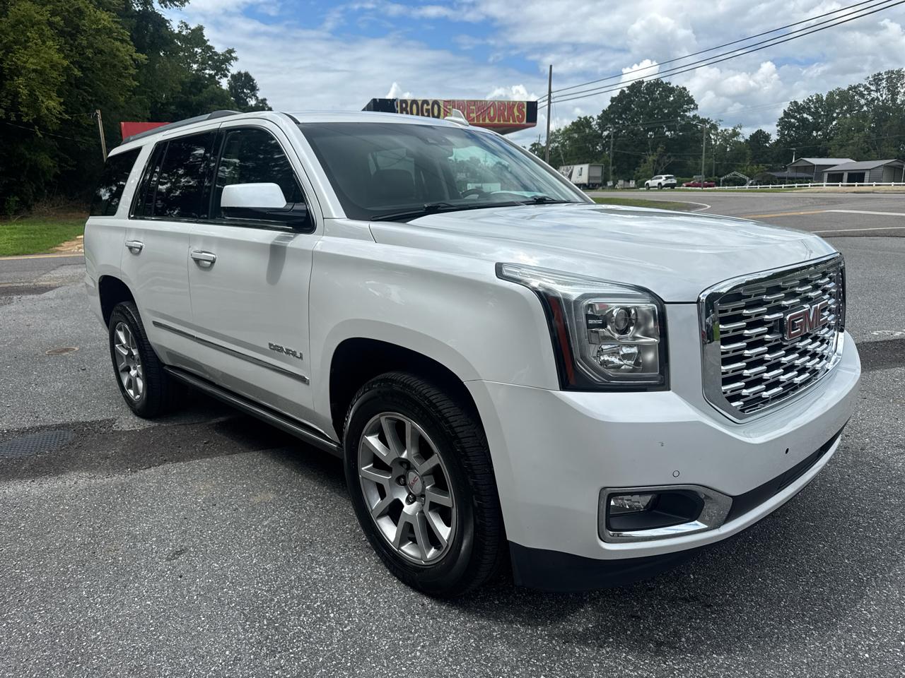 GMC Yukon Denali 4WD 2020