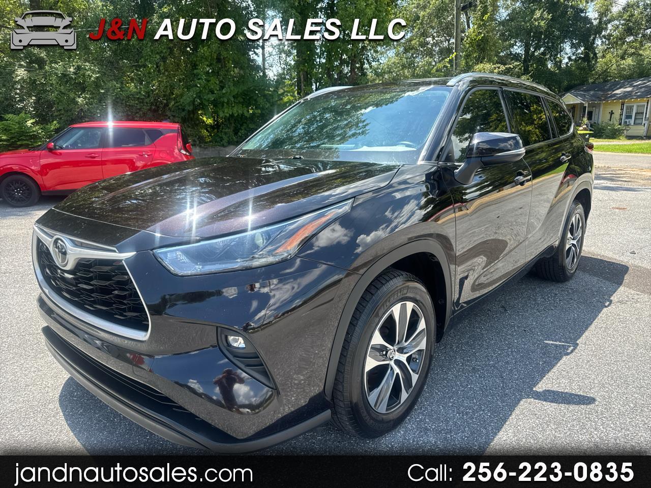 2021 Toyota Highlander XLE FWD V6