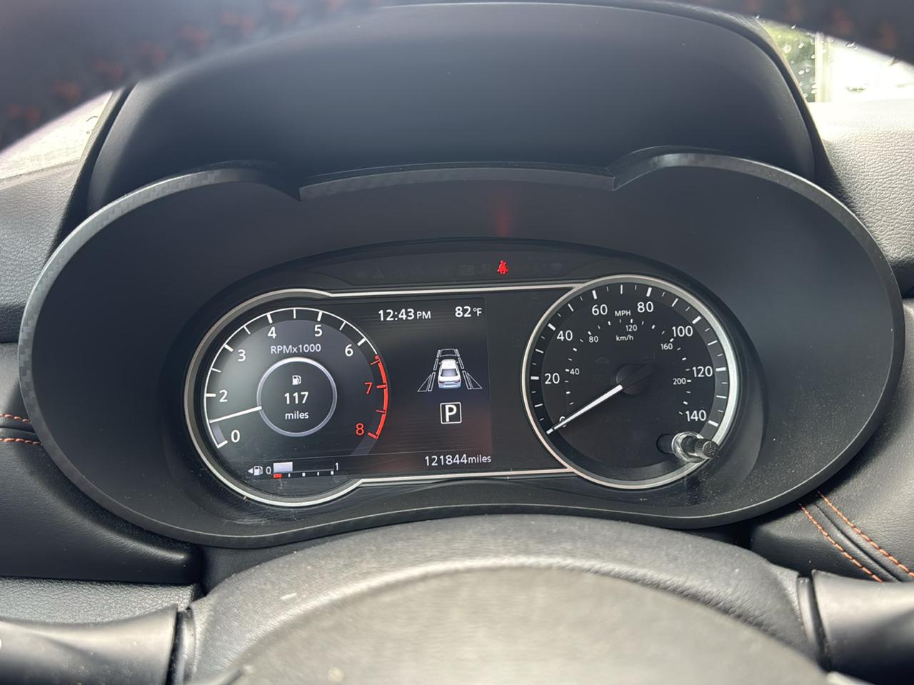 Nissan Versa SR 2021