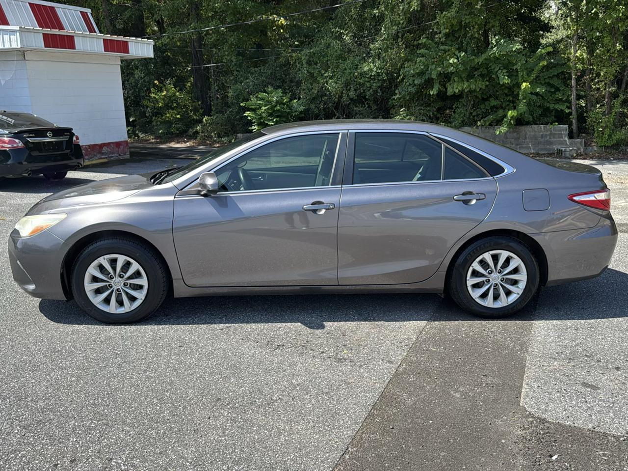 Toyota Camry SE 2015