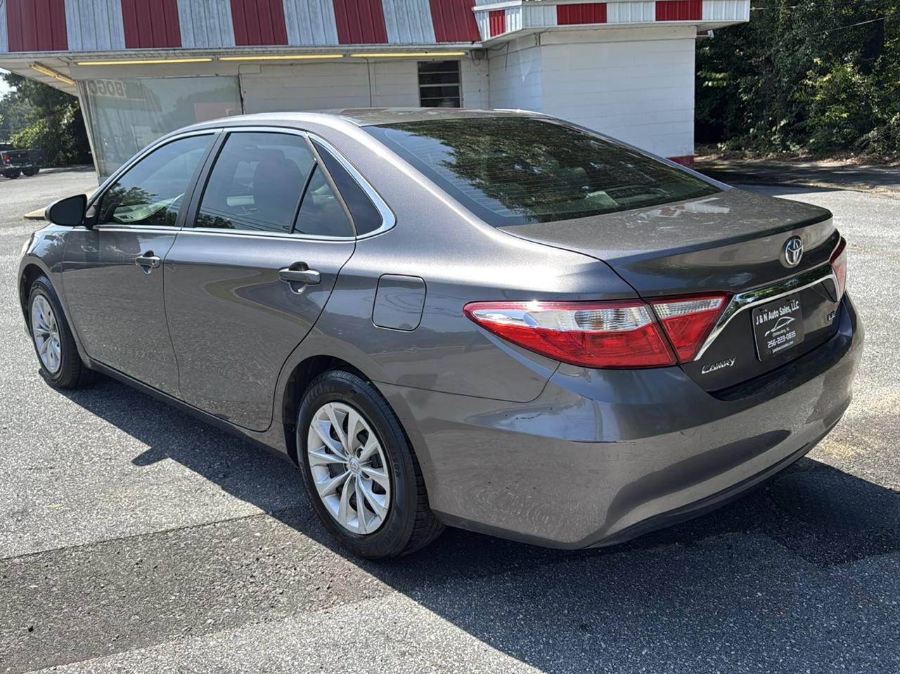 Toyota Camry SE 2015