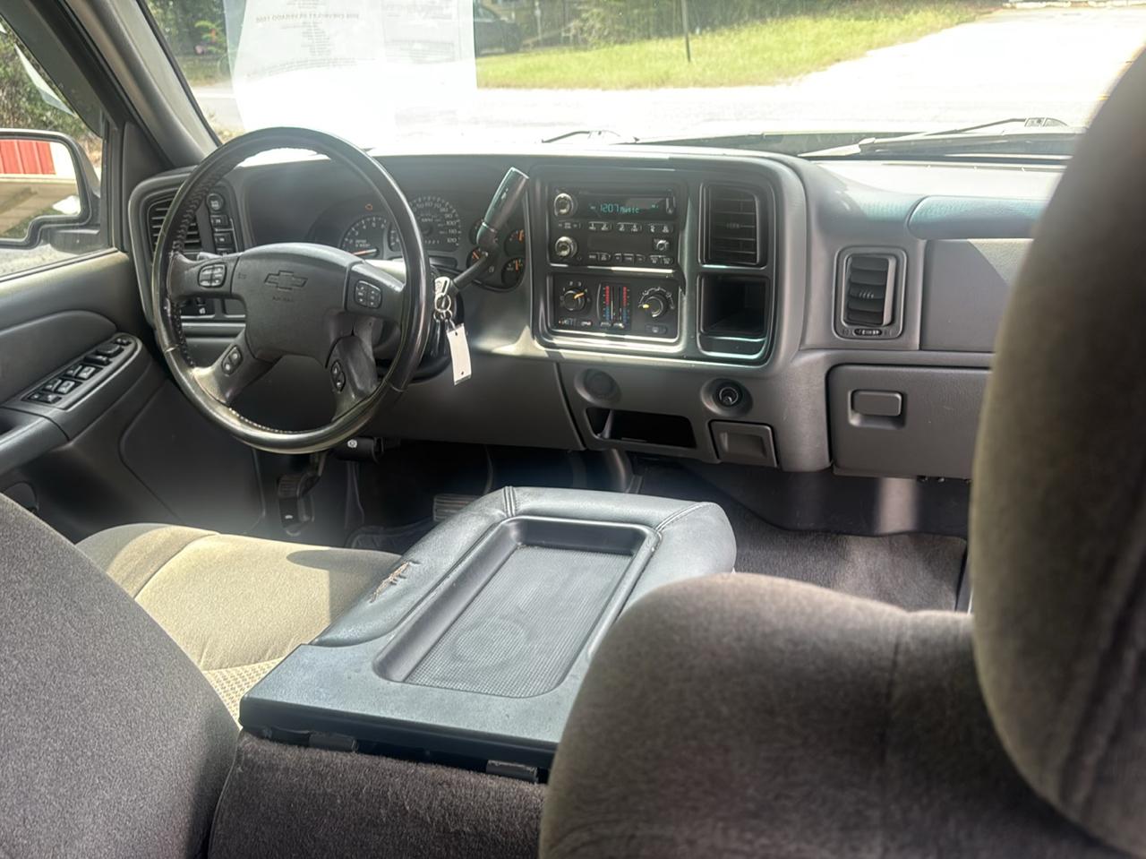 Chevrolet Silverado 1500 4dr Ext Cab 157.5" WB 4WD LS 2006