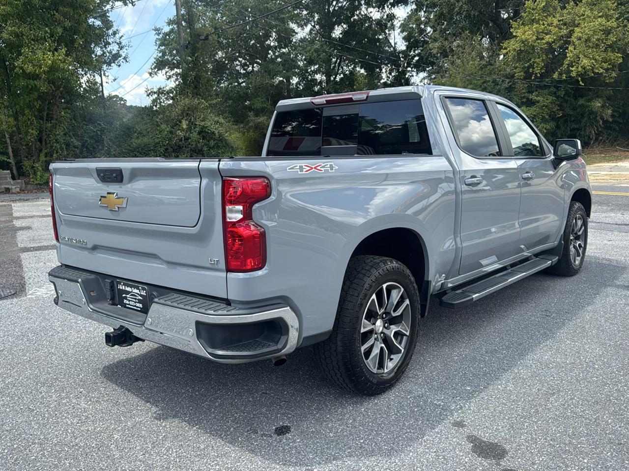 Chevrolet Silverado 1500 1LT Crew Cab 4WD 2024
