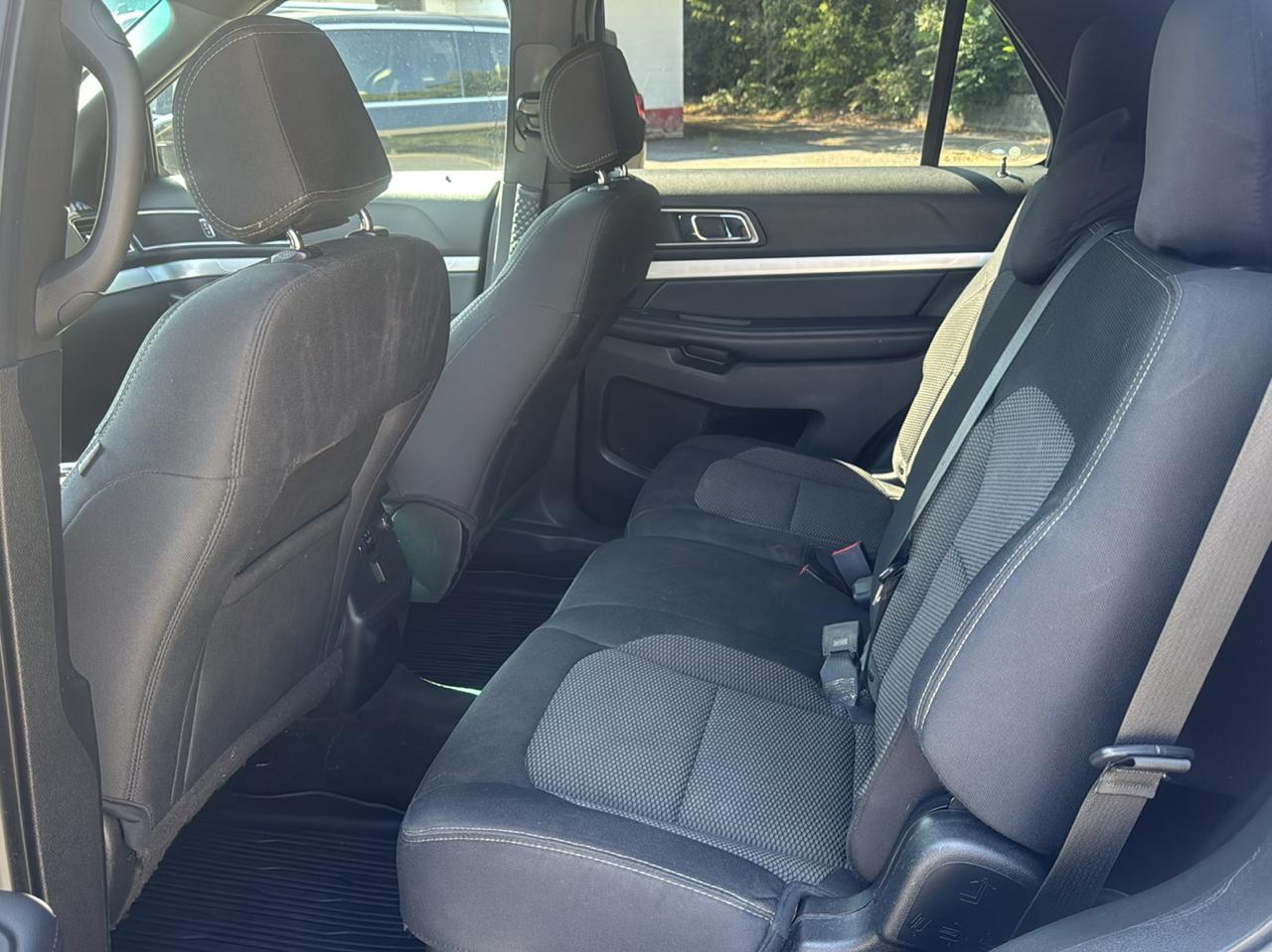 Ford Explorer 2WD 4dr V6 XLT 2017