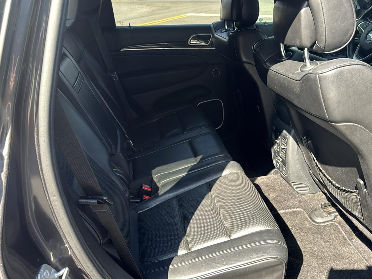 Jeep Grand Cherokee Overland 4WD 2015